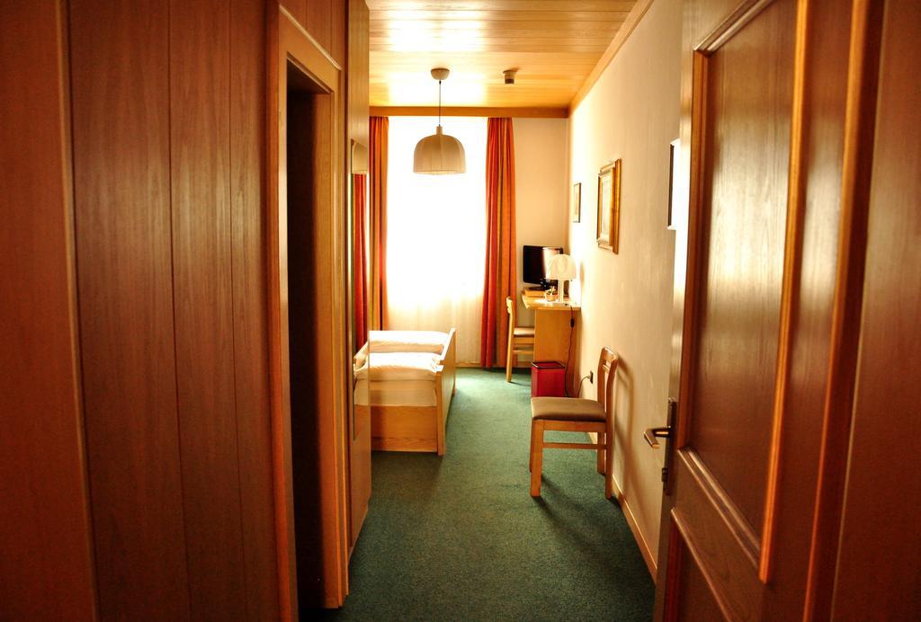 Hotel Grauer Baer Bressanone Room photo